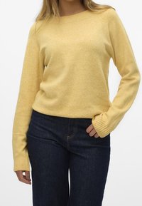 Vero Moda Maglione - mottled yellow