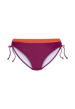 Vijolični bikini spodnji del z oranžnim nagibom, stranskimi vezavami, gladkim materialom in belim podlogom. Ima nastavljivo stransko zgrčenost.