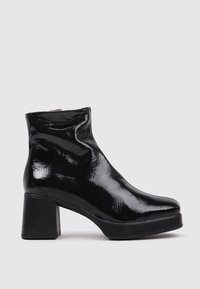 Sandra Fontán Botines con plataforma - black