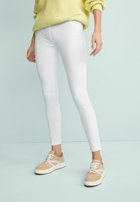 Next Jeans Skinny Fit - white