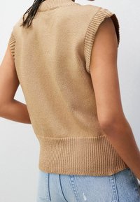 Next Top - brown