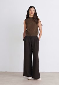 sessùn BAYNINO - Top - dark stone