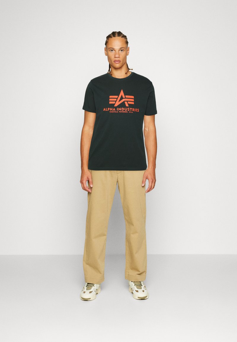 Alpha Industries - T-shirt con stampa - black/dark petrol, Ingrandire