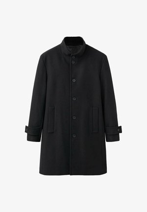 Schwarzer Wollmantel mit hohem Kragen, Knopfleiste und zwei Fronttaschen. Verfügt über einen geraden Schnitt und Umschlagärmel. Glatte Textur.