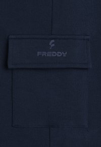 Freddy Pantaloncini sportivi - dress blue