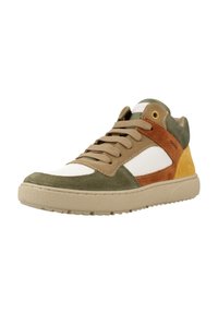 Sneaker con accenti in suede verde, marrone e giallo. Pannelli in pelle bianca, suola in gomma beige e lacci tondi. Design a bassa altezza.
