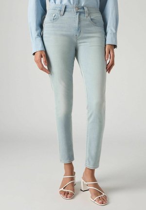 - Jeansy Skinny Fit