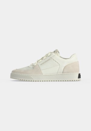 Emporio Armani, LOVE - Baskets basses - white