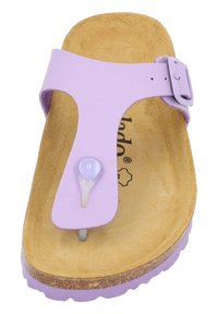 Sandal in poliuretano lavanda con stecche per le dita, cinturino regolabile e soletta in sughero imbottita. Suola testurizzata per aderenza e comfort.