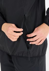 Whistler Softshelljacka - black