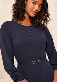 Friends Like These TULIP SLEEVE BELTED FLUTE HEM - REGULAR FIT - Dienas kleita - navy blue