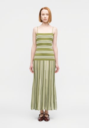 ESENIA DRESS - Denné šaty - green