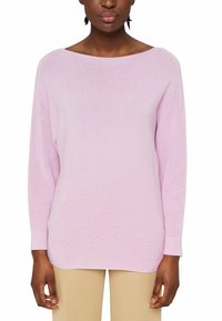 Helles rosa geripptes Sweatshirt mit weitem Boatneck-Ausschnitt und langen Ärmeln, das eine lockere Passform und eine weiche Textur bietet.