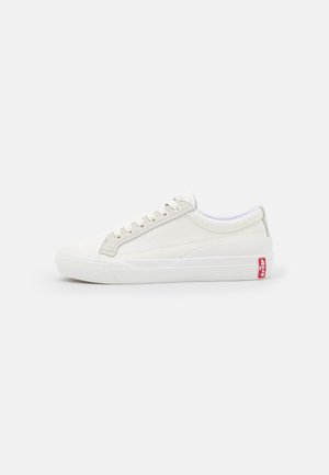 Trainers - regular white