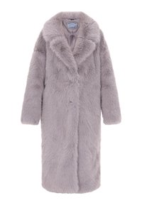 Faux fur frakke i lys lavendel med sjalkrave, lange ærmer og en blød, struktureret overflade, der har en lige snit og ingen synlige lukninger.
