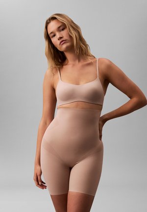 Calvin Klein Underwear, SHAPEWEAR SCULPTED FIRM MICRO THIGH SHORT STAY PUT STRETCH - Shapewear - cedar