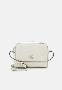 MINIMAL MONOGRAM CAMERA BAG - Torba čez telo - creamy white