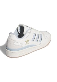 adidas Originals FORUM - Trainers - cloud white blue cream white