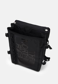 The North Face BASE CAMP FUSE BOX - Ruksak - black