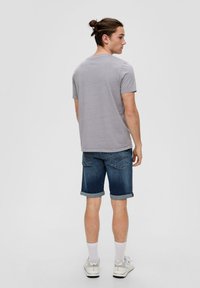 QS Jeansshort - dunkelblau