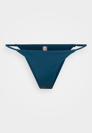 Parte de baixo de biquíni azul marinho com tiras laterais finas, formato triangular, textura suave e cobertura mínima, adequada para uso em banho.