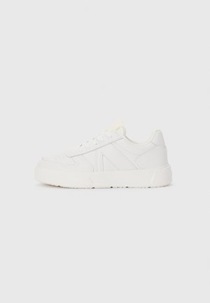 UNCOVER UNISEX - Sneakers - triple white
