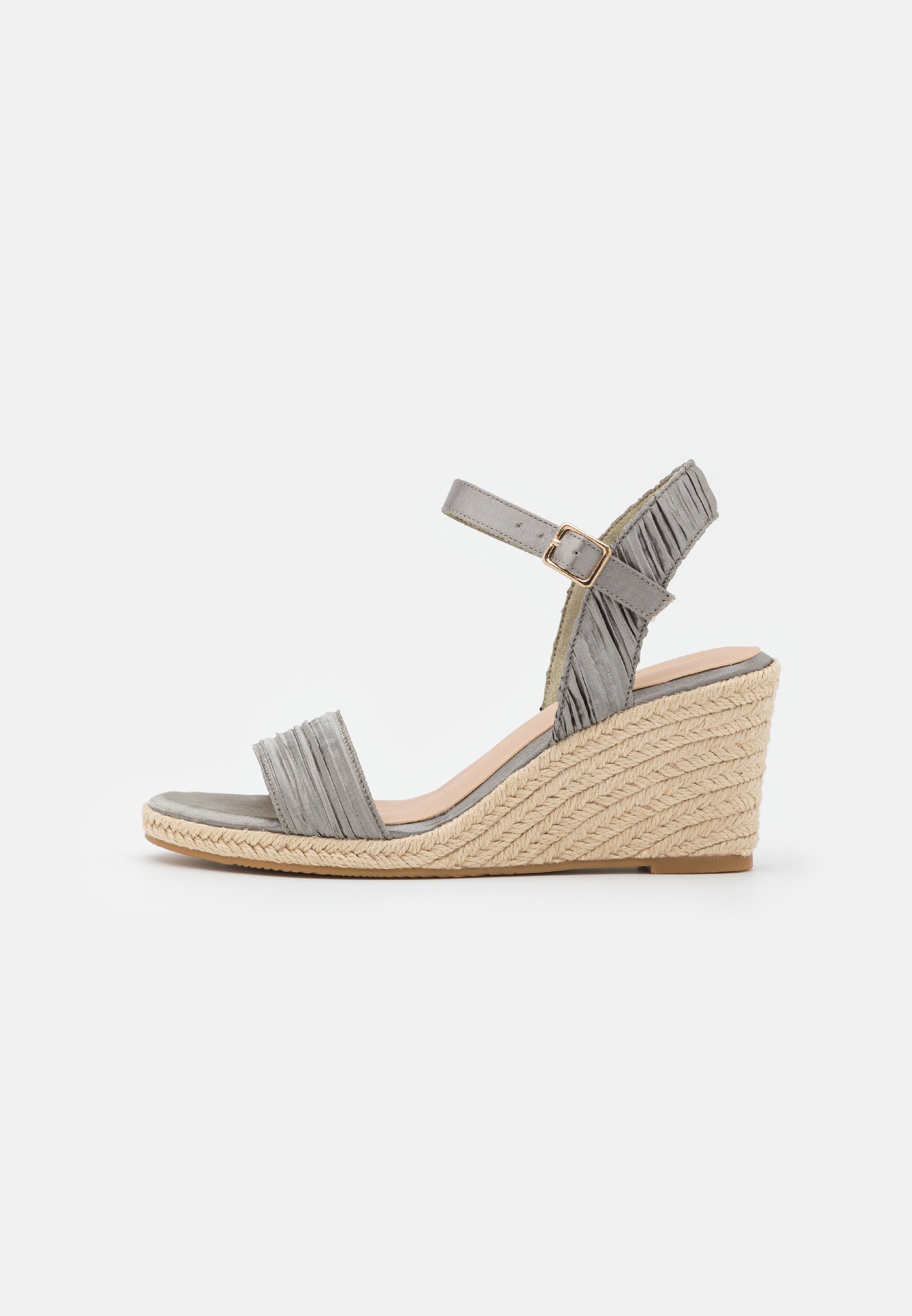 Tamaris Wedge sandals - emerald pleats 