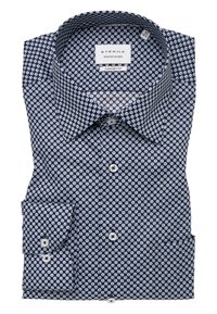 Camicia a maniche lunghe blu navy con motivo a diamante, colletto a camicia e bottoni bianchi a contrasto. Realizzata in tessuto morbido, piegata ordinatamente.