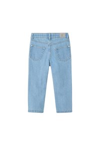 Jeans in denim blu chiaro con taglio dritto, cinque tasche e vita a media altezza. Sul retro presenta due tasche a toppa e un'etichetta in vita.