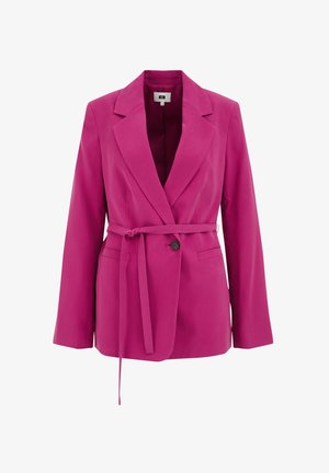 Fuksijos spalvos švarkas su atlapiniu apykakle, diržo juosmeniu, vienu sagstymu ir dviem priekinėmis kišenėmis. Lygus audinys ir pritaikytas siluetas.