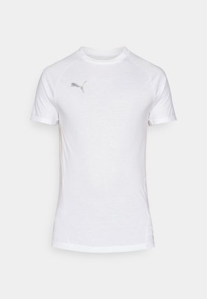 Valge lühikeste varrukatega spordipaita ümmarguse kaelusega, millel on tekstuuriga kangas ja õrn hall logo vasakul ülaservas.