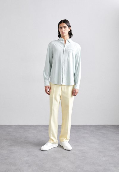 Filippa K ZACHARY - Camicia - faded turquoise