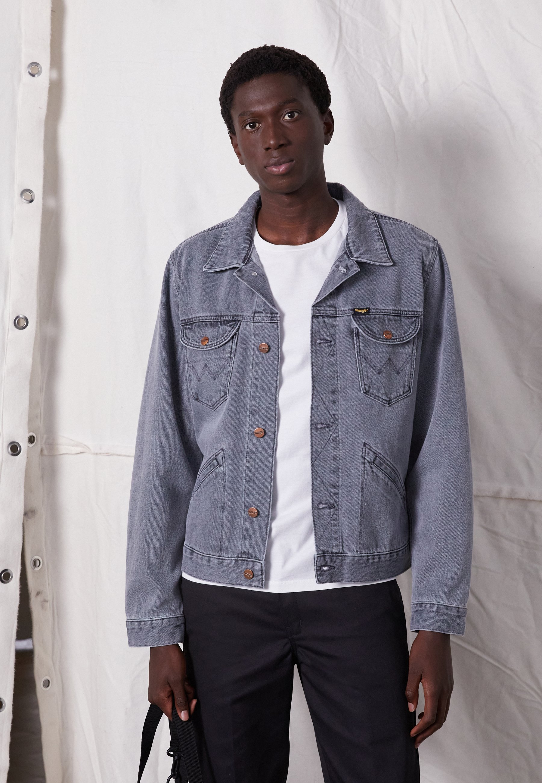 Wrangler Denim jacket - golden grey 