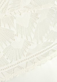 s.Oliver Glaustinukė - creme