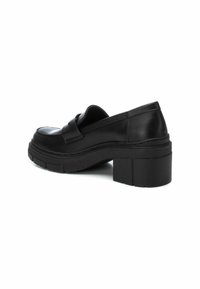 Refresh Zapatos de plataforma - black