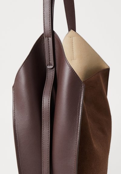 Ree Projects HELENE HOBO - Τσάντα χειρός - mocha