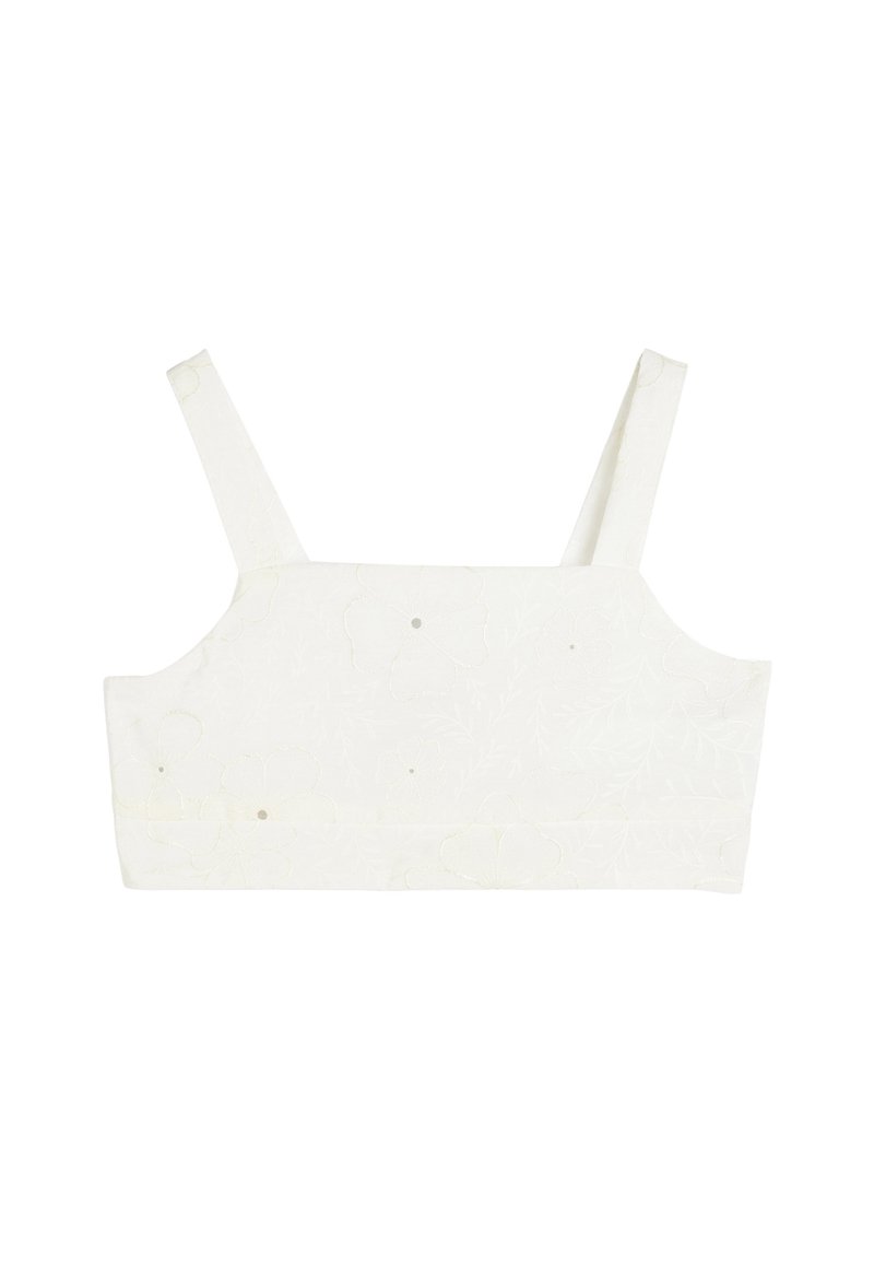 Top corto blanco tipo bralette con tirantes ajustables, que presenta bordados florales y un brillo sutil, textura suave y un escote cuadrado.