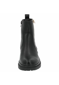 Palado Kotníkové boty na platformě - black