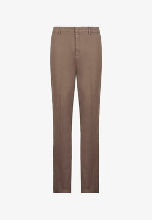Braune Hose aus glattem Stoff mit geradem Bein, Reißverschluss vorne und zwei vorderen Taschen mit sauber gebügelten Nähten.
