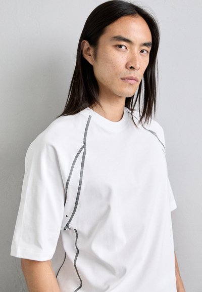 J.LINDEBERG CORADO CONTRAST SEAM - T-shirt imprimé - white