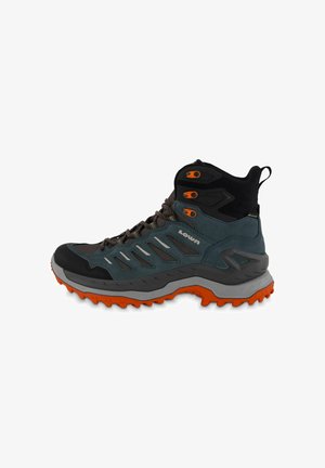 Hochflorige Wanderstiefel aus blauem und grauem synthetischem Material mit orangefarbenen Akzenten. Verfügt über eine robuste Sohle und Metall-Schnürhardware.