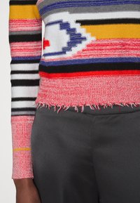 Desigual Sweter
