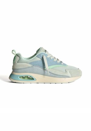 Trainers - blue