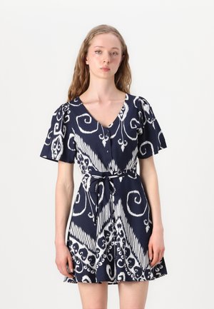 TROYA LIFE SHORT - Kreklkleita - black iris/cloud dance