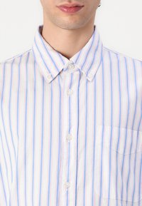 Tommy Jeans SHIRT - Shirt - ecru