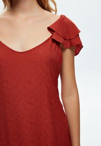 Thumbnail Image 4