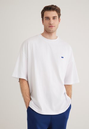 KURZARM CREW NECK - Basic T-shirt - white