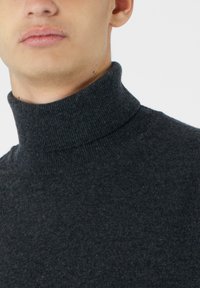 ACANFORA - Sweter