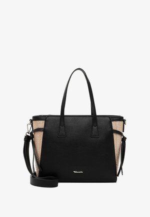 Schwarze Lederhandtasche mit beigen gewebten Seitenpaneelen, zwei oberen Griffen und abnehmbarem Schulterriemen, auf weißem Hintergrund dargestellt.