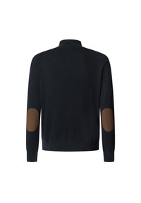 Marinblå stickad tröja med hög krage, med bruna armbågsremmar och långa ärmar. Slät textur och figursydd design.